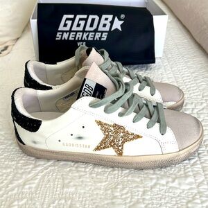 Brand NEW Golden Goose sneakers. Size 39.